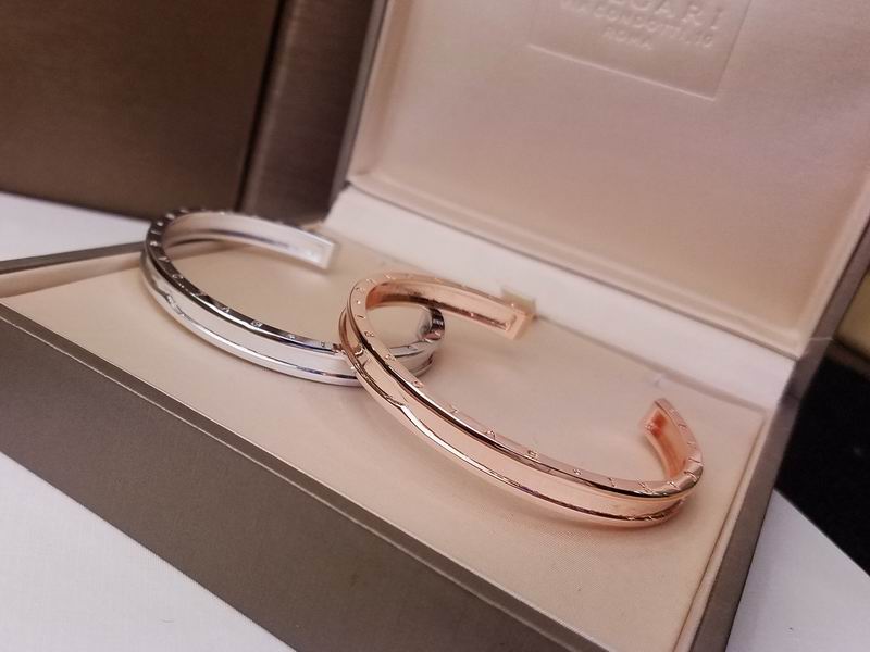 Bvlgari Bracelet 03yxs03
